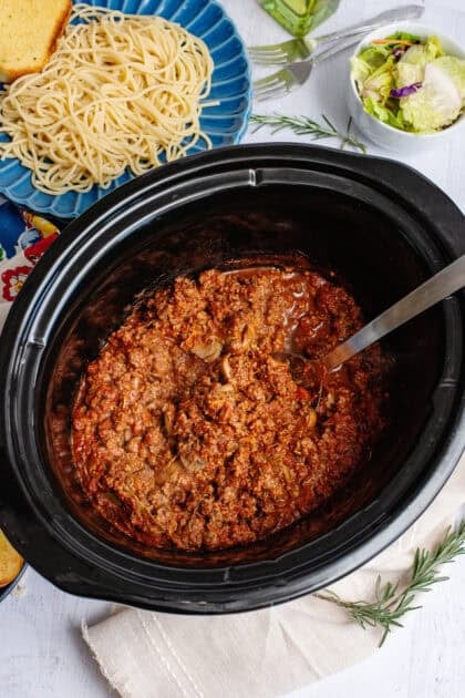 Cooked Crock Pot Spaghetti sauce without bay leaves