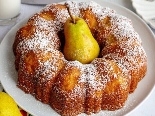 Pear bundt cake with a pear in the middle.