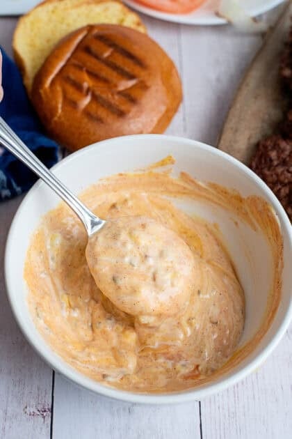 Mixed burger sauce for smash burgers