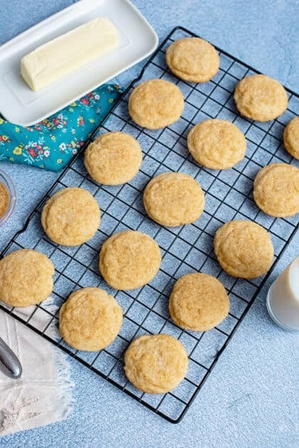 Old fashioned butter cookies cooling on a wire rack